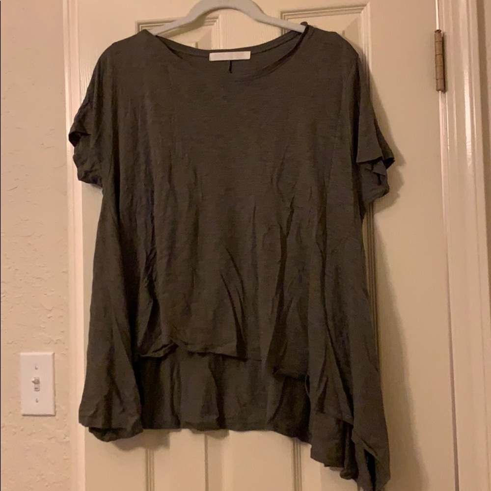 Olive/gray t shirt